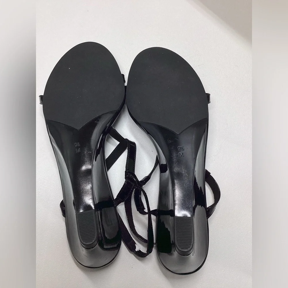 Vaneli Mohan T-strap Wedge Sandals In Black Size 9.5 - Picture 10 of 11
